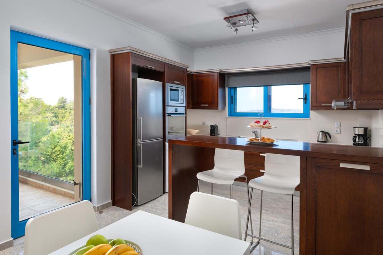 Апартаменты Aegean View Estates *